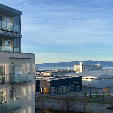 Modern And Central Apartment - Solsiden Trondheim - Up To 6 People Luaran gambar